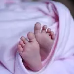 ножки новорожденного